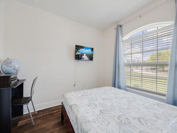 Cape Coral Home 1024286