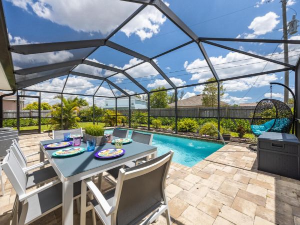 Cape Coral Home 1024286