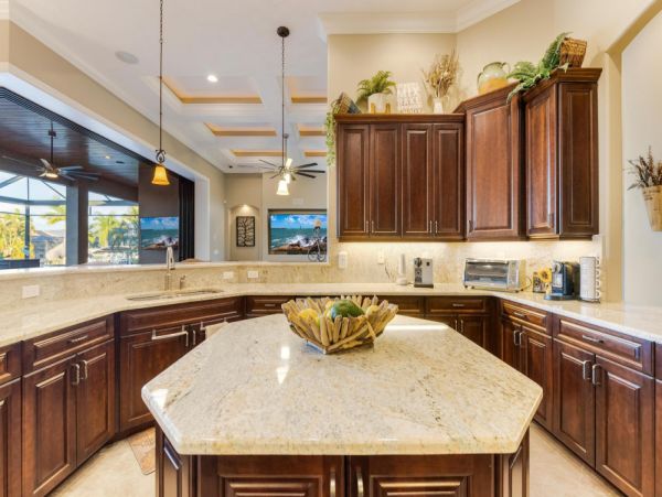 Cape Coral Home 1024287