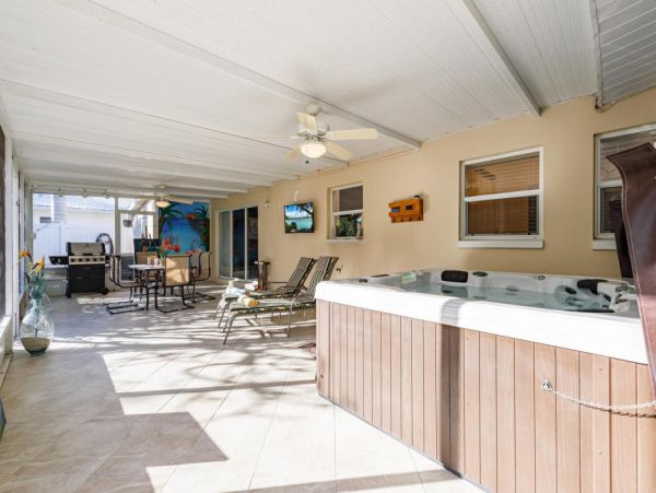 Cape Coral Home 1024288