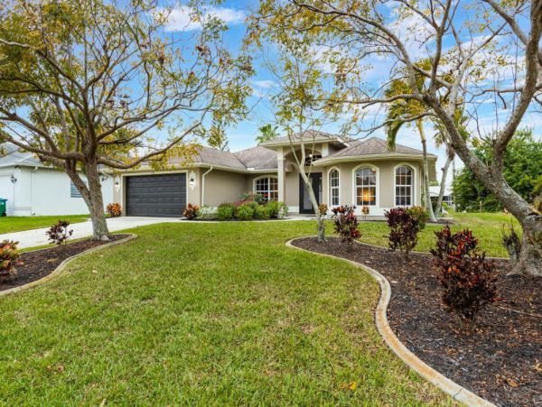 Cape Coral Home 1024289