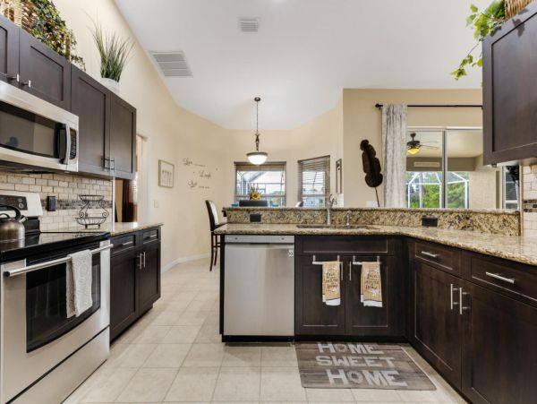 Cape Coral Home 1024289