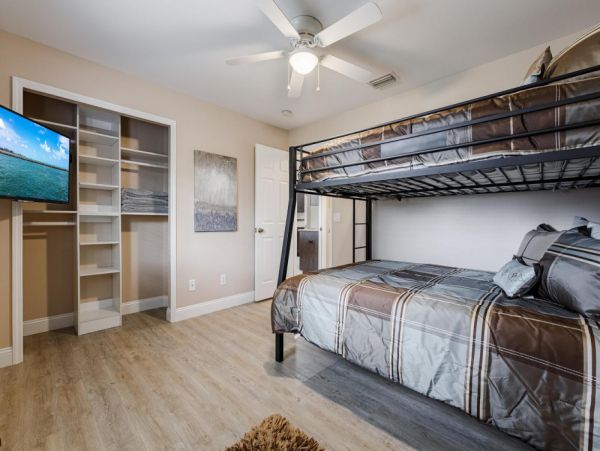 Cape Coral Home 1024289
