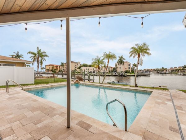 Cape Coral Home 1024291