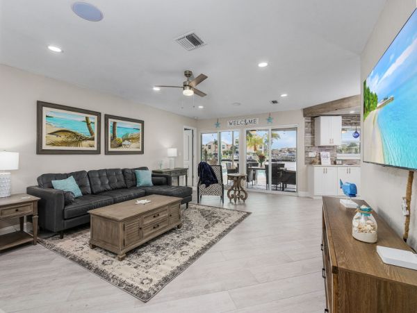 Cape Coral Home 1024291