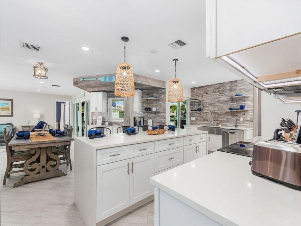 Cape Coral Home 1024291