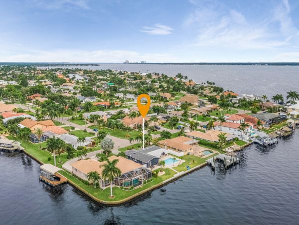 Cape Coral Home 1024291