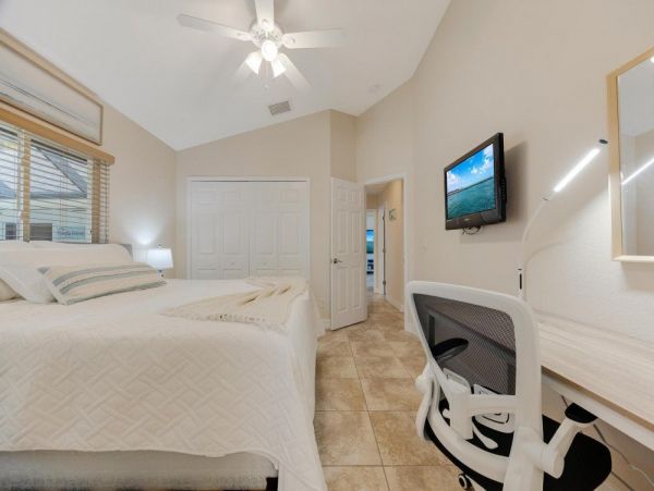 Cape Coral Home 1024296