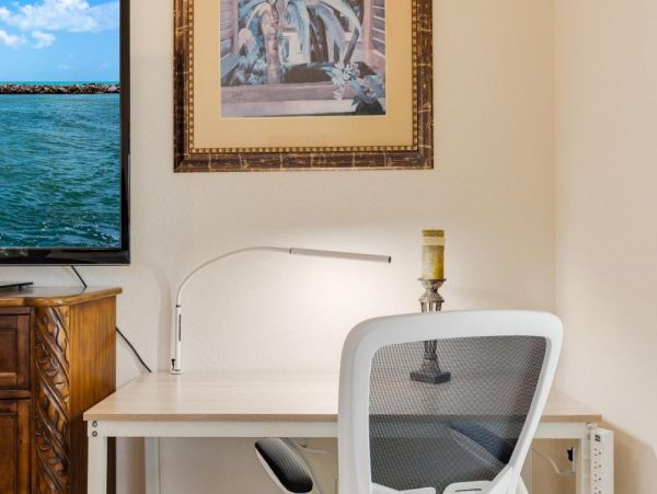 Cape Coral Home 1024296