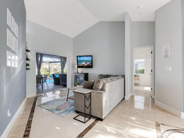Cape Coral Home 1024297