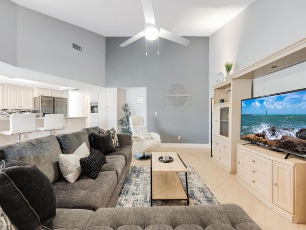 Cape Coral Home 1024297