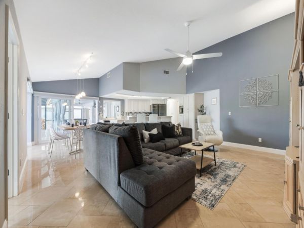 Cape Coral Home 1024297