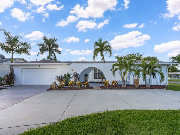 Cape Coral Home 1024305