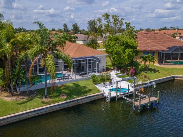 Cape Coral Home 1024307