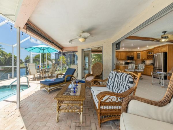 Cape Coral Home 1024310