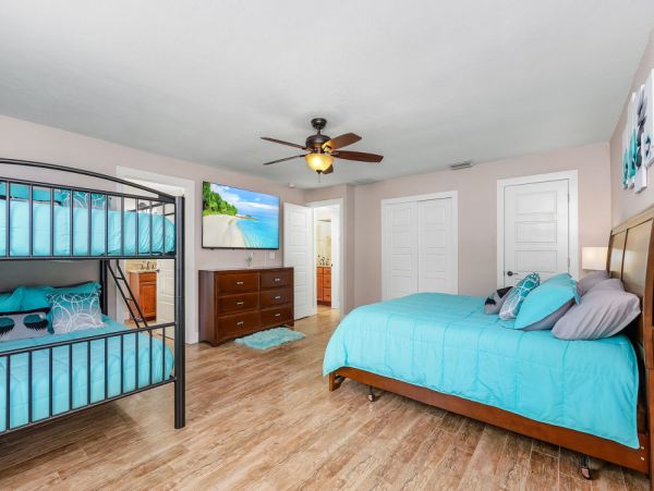 Cape Coral Home 1024311