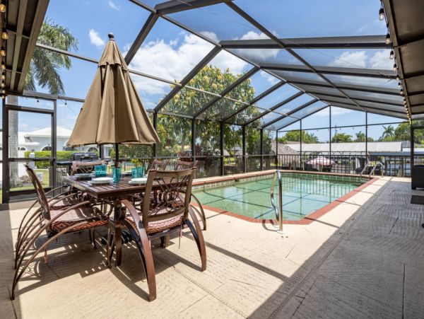 Cape Coral Home 1024311
