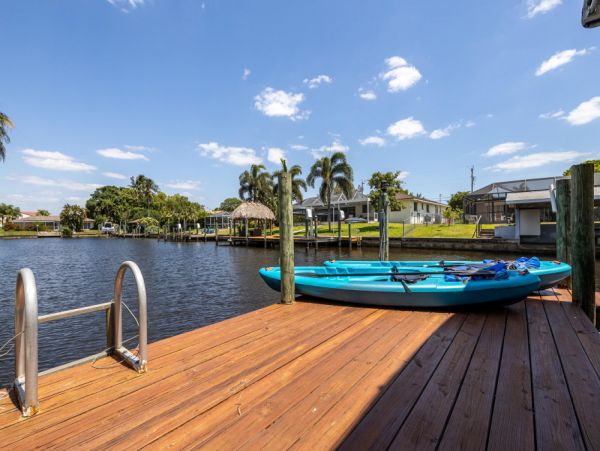 Cape Coral Home 1024311