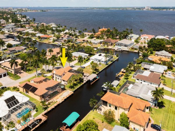 Cape Coral Home 1024311