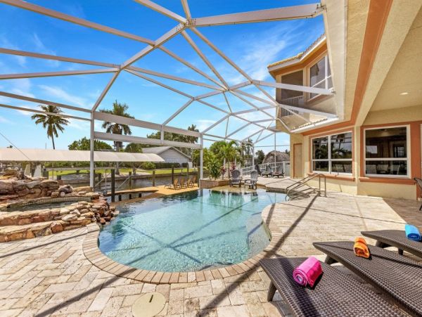 Cape Coral Home 1024312