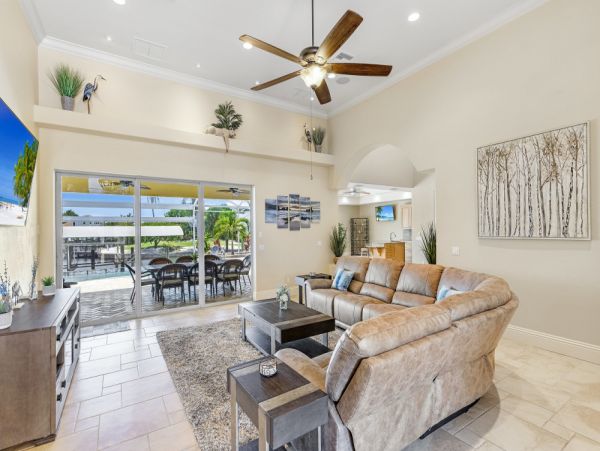Cape Coral Home 1024312