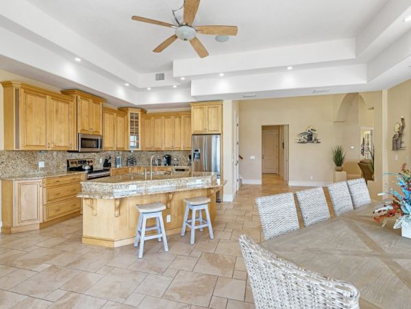 Cape Coral Home 1024312