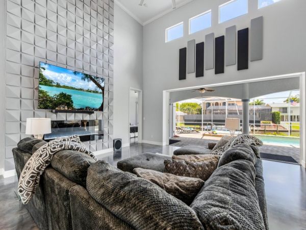 Cape Coral Home 1024313