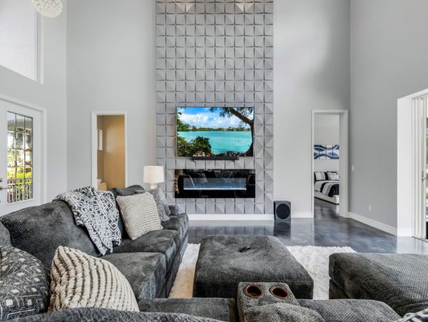 Cape Coral Home 1024313