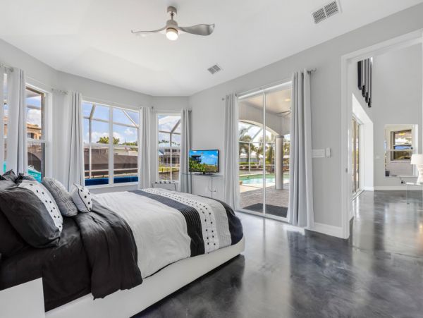 Cape Coral Home 1024313