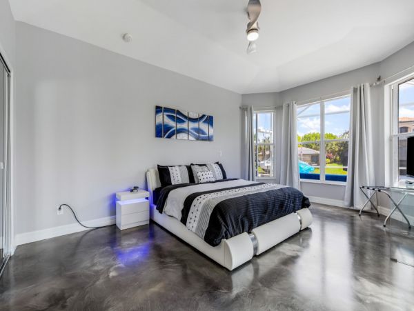 Cape Coral Home 1024313