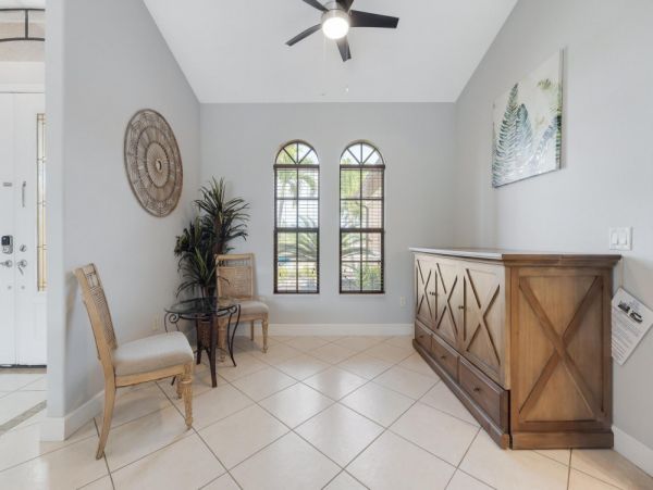 Cape Coral Four Bedroom Luxury Vacation Home