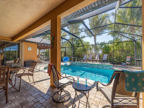 Cape Coral Four Bedroom Luxury Vacation Home