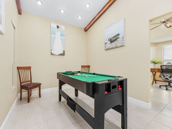 Cape Coral Home 1024315