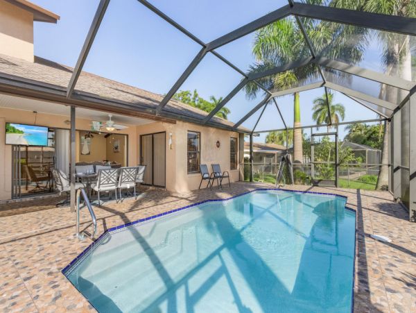 Cape Coral Home 1024315