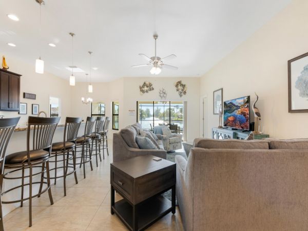 Cape Coral Home 1024316