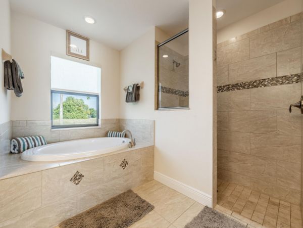 Cape Coral Home 1024316