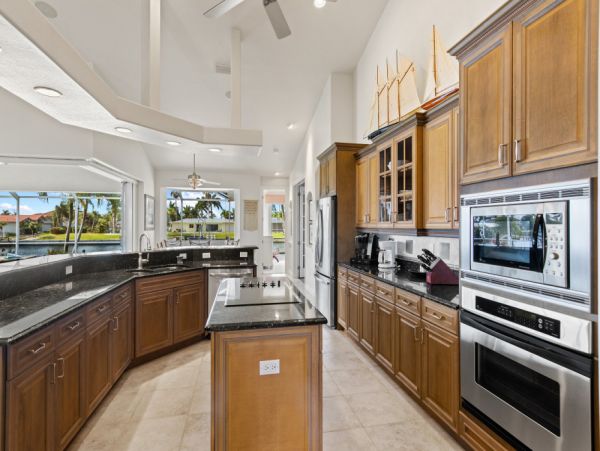 Cape Coral Home 1024317