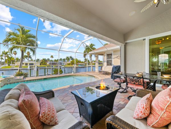 Cape Coral Home 1024317