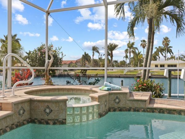 Cape Coral Home 1024317