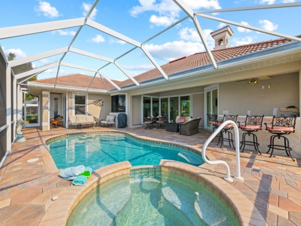 Cape Coral Home 1024317
