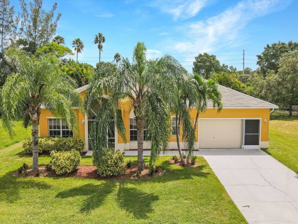 Cape Coral Home 1024318