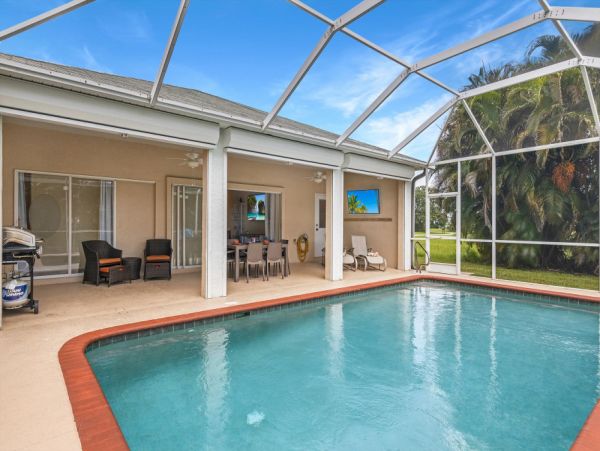 Cape Coral Home 1024318