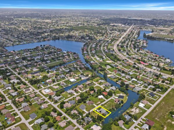 Cape Coral Home 1024318