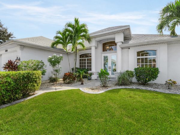 Cape Coral Home 1024320