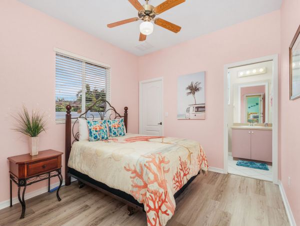 Cape Coral Home 1024320