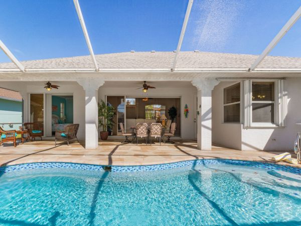 Cape Coral Home 1024320
