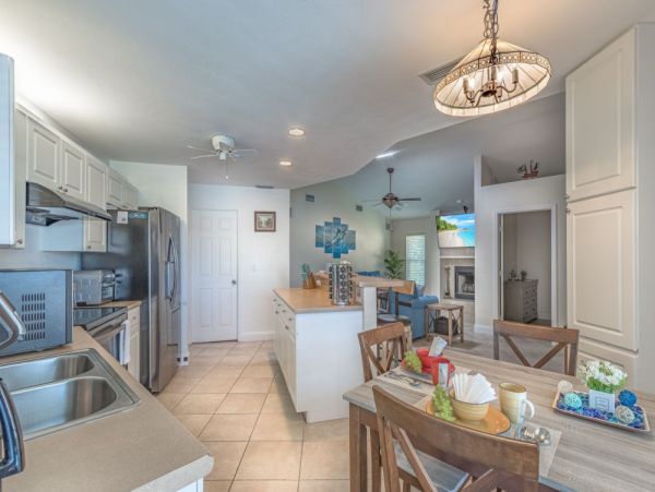 Cape Coral Home 1024321