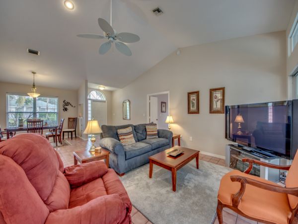 Cape Coral Home 1024323