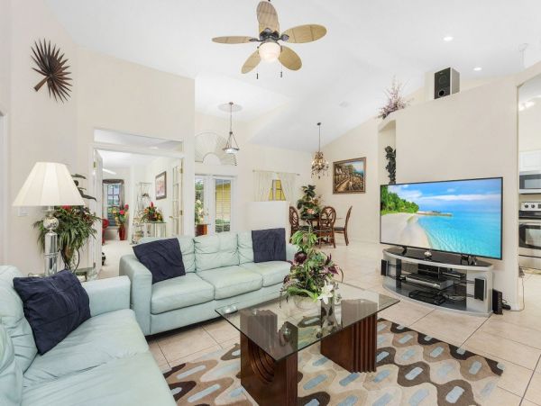 Cape Coral Home 1024325