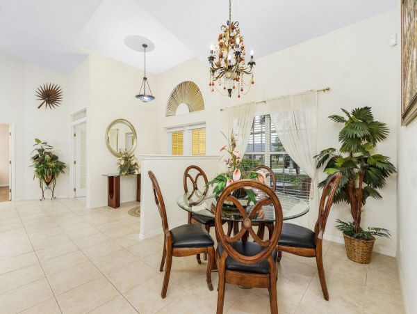 Cape Coral Home 1024325